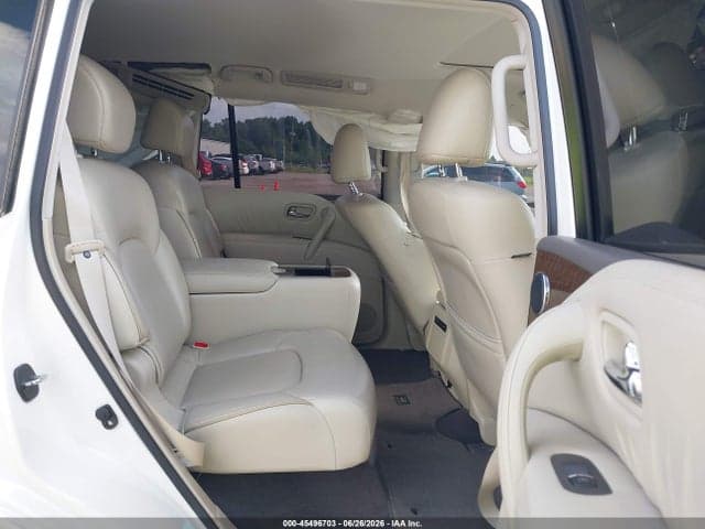 2017 INFINITI QX80 8