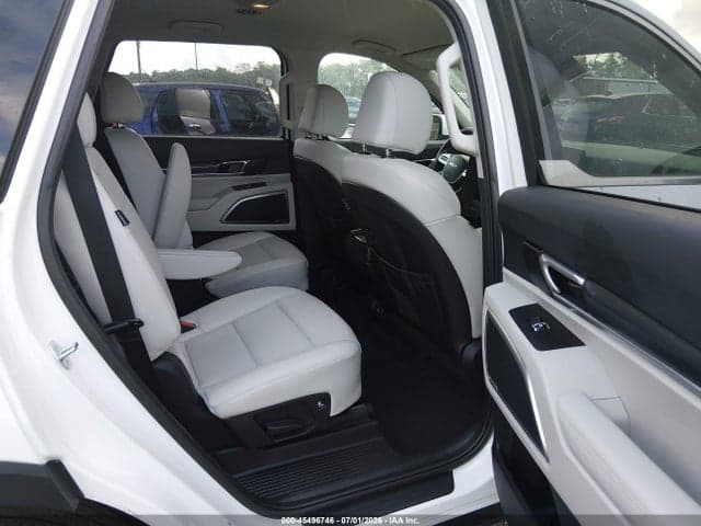 2024 KIA TELLURIDE S 8
