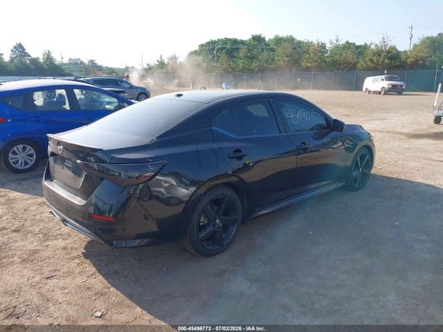2021 NISSAN SENTRA SR XTRONIC CVT 4