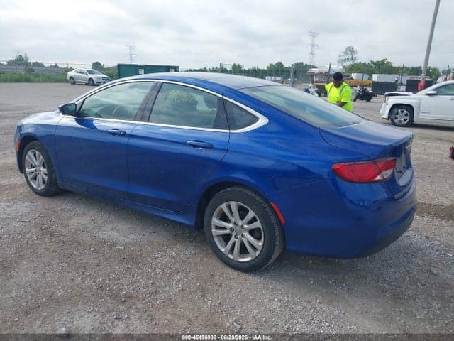 2017 CHRYSLER 200 TOURING 3