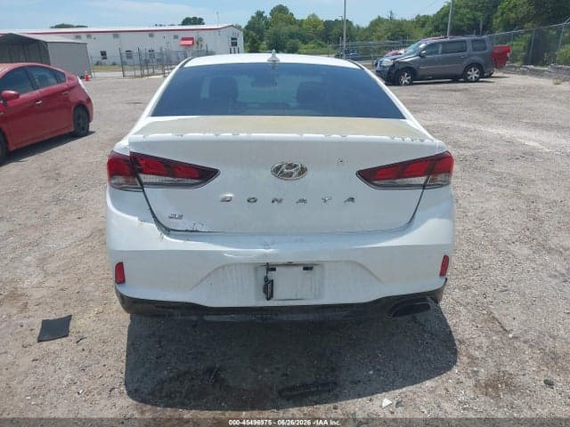 2018 HYUNDAI SONATA SE 16
