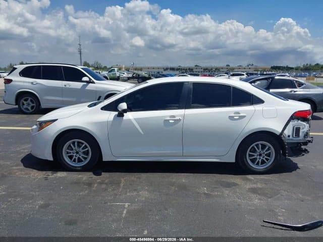 2022 TOYOTA COROLLA HYBRID LE 15