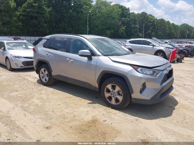 2020 TOYOTA RAV4 XLE 1