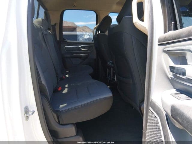 2020 RAM 1500 BIG HORN 4X4 6'4 BOX 8