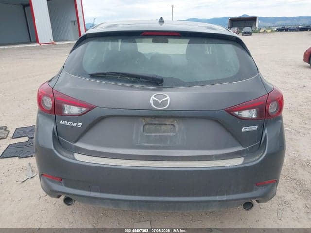 2018 MAZDA MAZDA3 TOURING 16