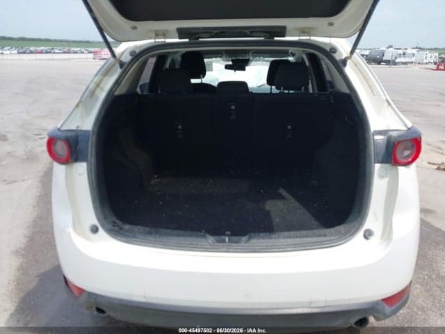 2017 MAZDA CX-5 SPORT 17