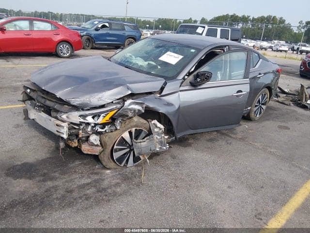2021 NISSAN ALTIMA SV FWD 2
