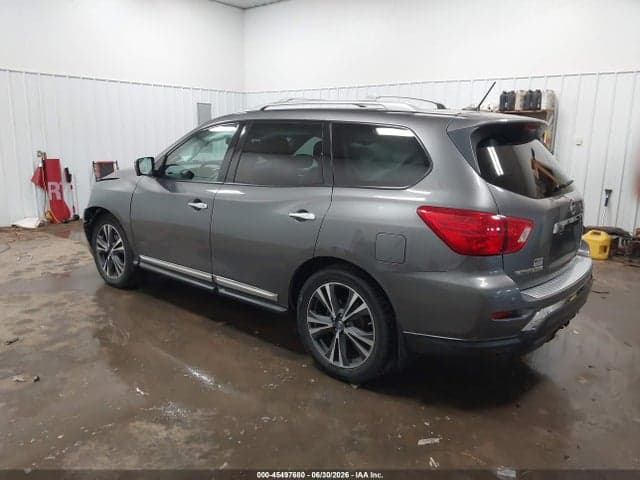 2017 NISSAN PATHFINDER PLATINUM 3