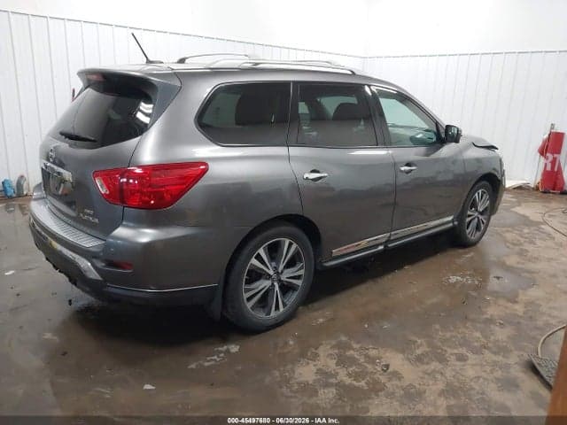 2017 NISSAN PATHFINDER PLATINUM 4