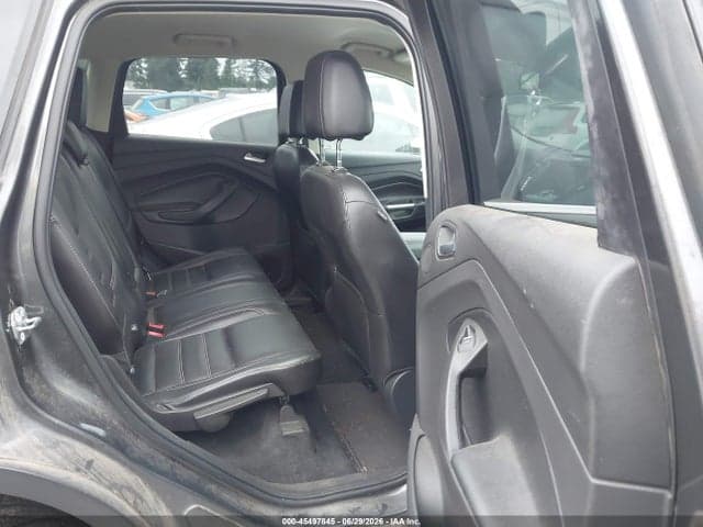2017 FORD ESCAPE TITANIUM 8