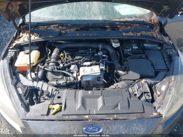 2017 FORD FOCUS SE 10