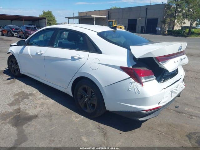 2022 HYUNDAI ELANTRA SEL 3