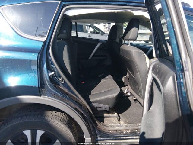 2017 TOYOTA RAV4 LE 8