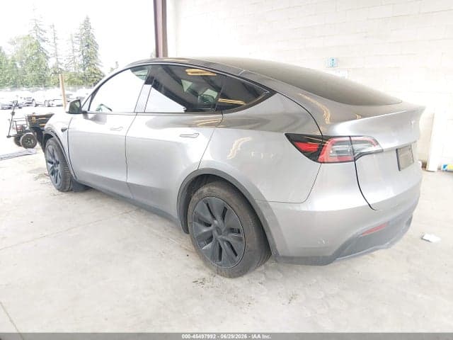 2025 TESLA MODEL Y LONG RANGE DUAL MOTOR REAR-WHEEL DRIVE 3