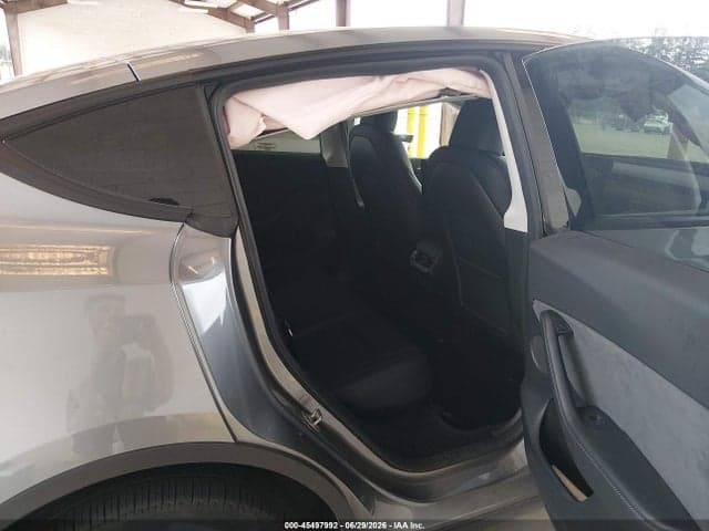2025 TESLA MODEL Y LONG RANGE DUAL MOTOR REAR-WHEEL DRIVE 8