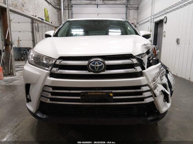 2019 TOYOTA HIGHLANDER HYBRID LIMITED PLATINUM 12