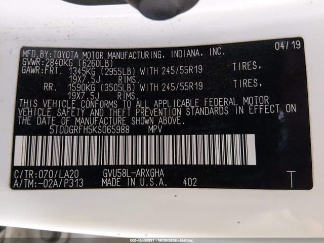 2019 TOYOTA HIGHLANDER HYBRID LIMITED PLATINUM 9