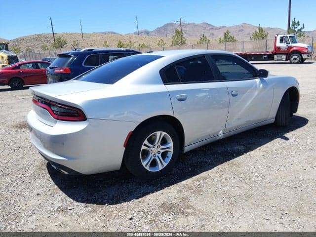 2020 DODGE CHARGER SXT RWD 4