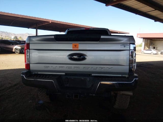 2018 FORD F-250 XLT 16