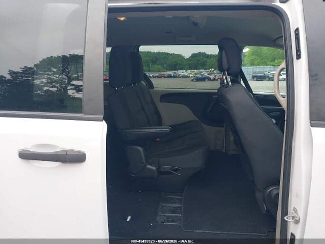 2019 DODGE GRAND CARAVAN SE 8