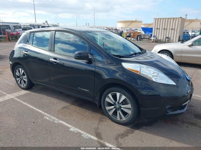 2017 NISSAN LEAF SV