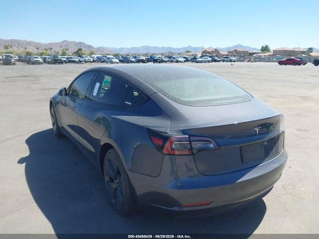 2021 TESLA MODEL 3 STANDARD RANGE PLUS REAR-WHEEL DRIVE 3