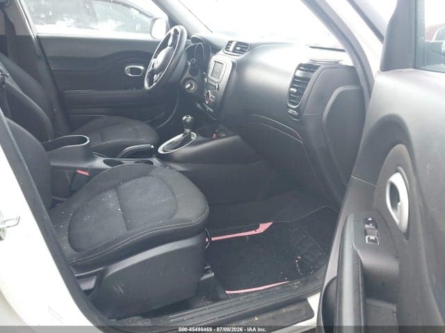 2017 KIA SOUL + 5