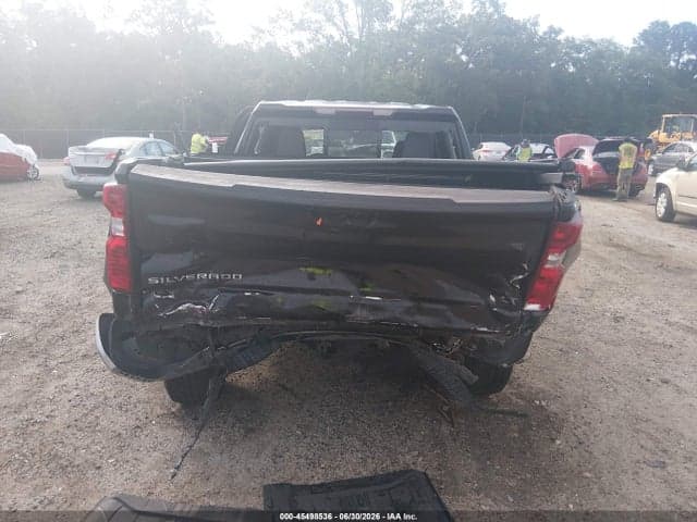 2019 CHEVROLET SILVERADO 1500 LT 16