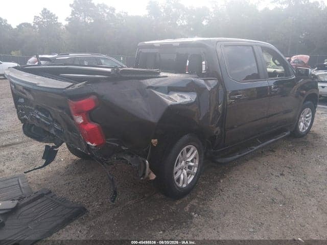2019 CHEVROLET SILVERADO 1500 LT 4