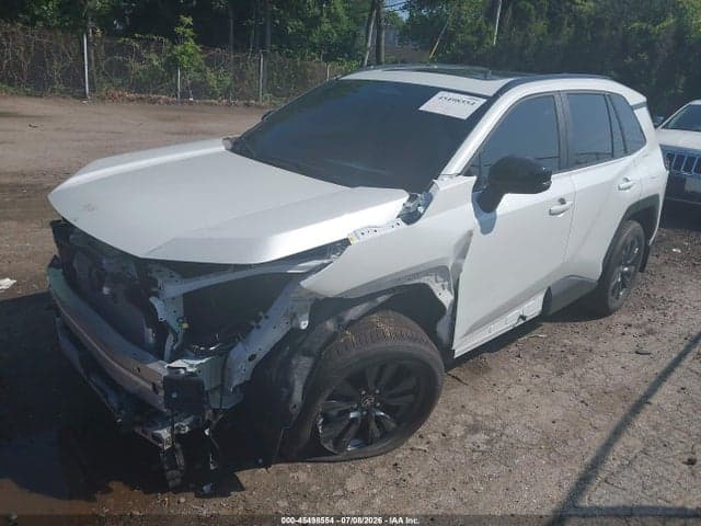 2026 TOYOTA RAV4 XLE PREMIUM 2