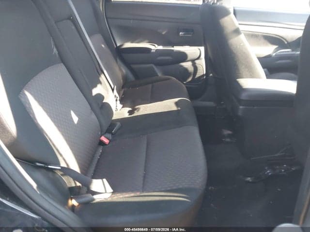 2018 MITSUBISHI OUTLANDER SPORT 2.0 ES 8