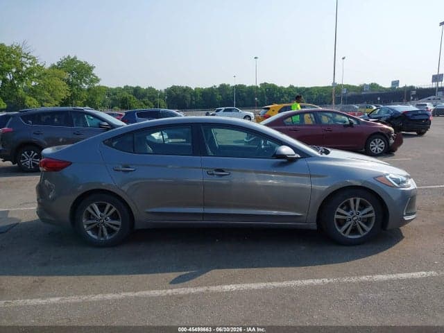 2018 HYUNDAI ELANTRA VALUE EDITION 13