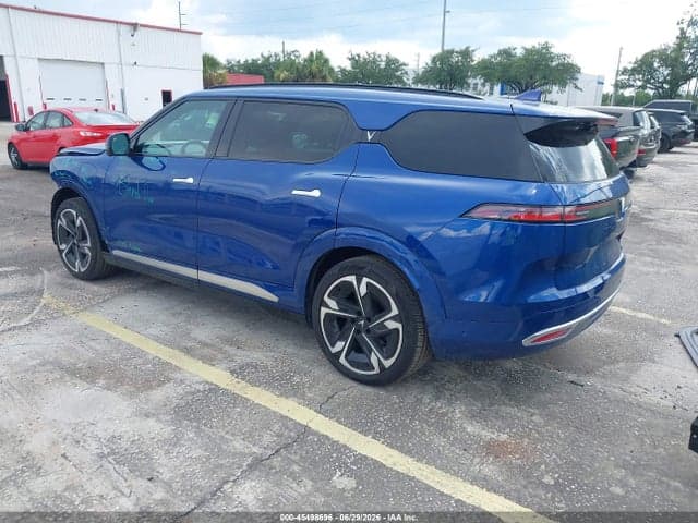 2024 VINFAST VF 9 PLUS 3