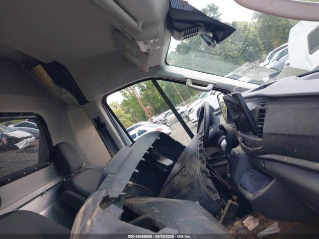 2023 FORD TRANSIT-250 5