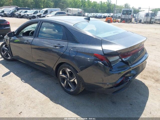 2023 HYUNDAI ELANTRA SEL 3