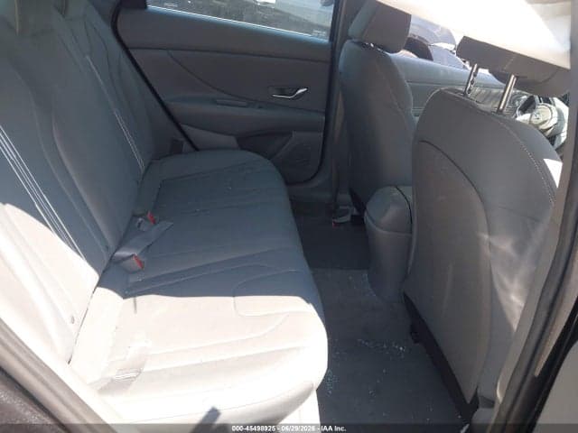 2023 HYUNDAI ELANTRA SEL 8