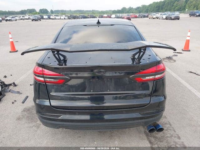 2019 FORD FUSION SE 17
