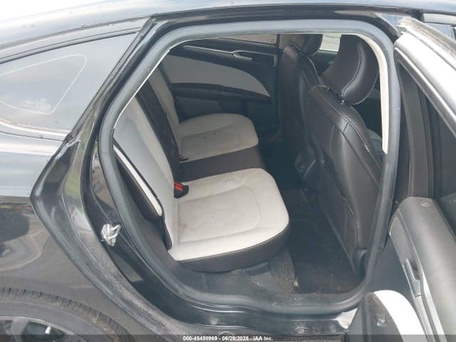 2019 FORD FUSION SE 8