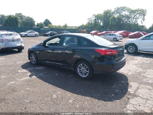 2017 FORD FOCUS SE 3