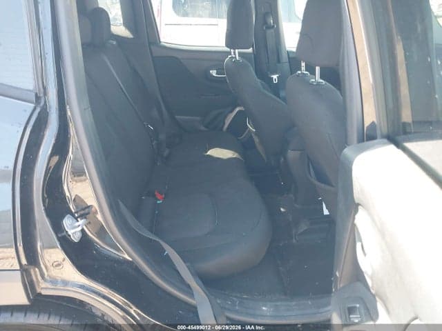 2017 JEEP RENEGADE LATITUDE 8