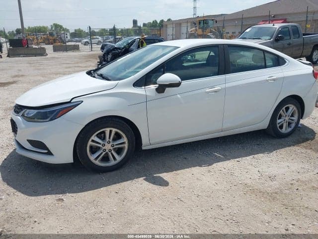 2017 CHEVROLET CRUZE LT AUTO 2