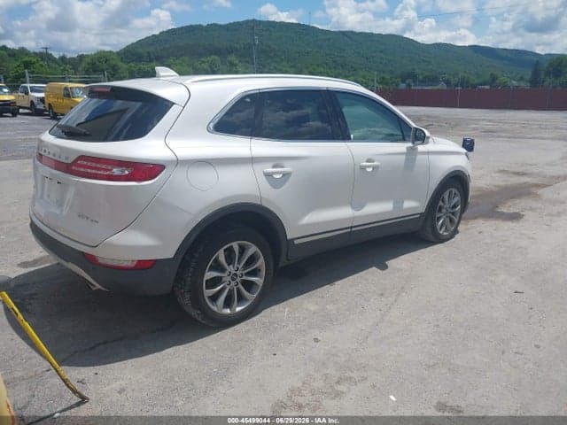 2017 LINCOLN MKC SELECT 4