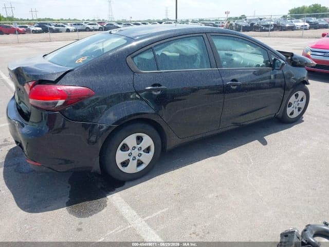 2018 KIA FORTE LX 4