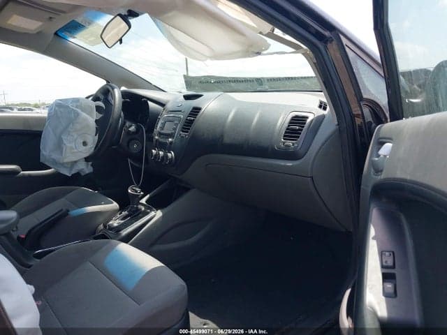 2018 KIA FORTE LX 5