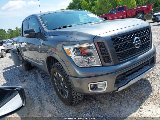 2019 NISSAN TITAN PRO-4X 1