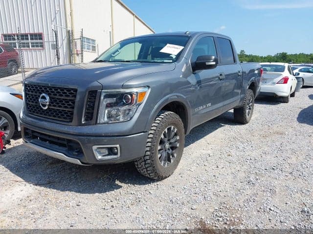 2019 NISSAN TITAN PRO-4X 2