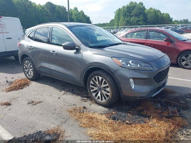 2021 FORD ESCAPE TITANIUM 1
