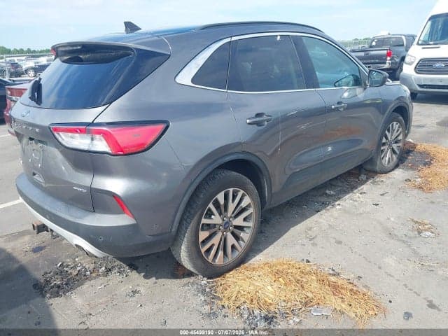 2021 FORD ESCAPE TITANIUM 4