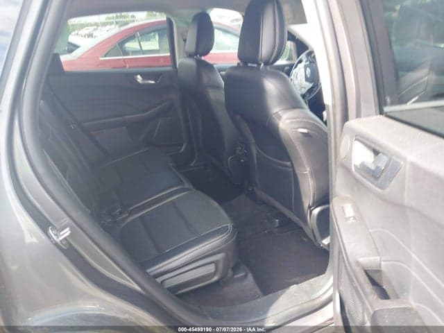 2021 FORD ESCAPE TITANIUM 8