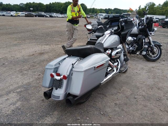 2020 HARLEY-DAVIDSON FLTRX 4
